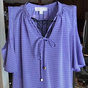 💕Michael Kors cold shoulder blouse